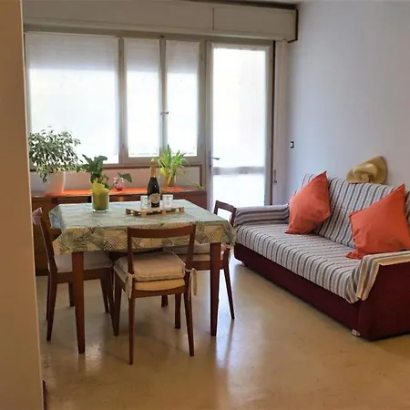 Very Flat With Swimming Pool Apartamento *