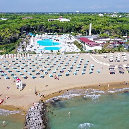Very Flat With Swimming Pool * リニャーノ・サッビアドーロ